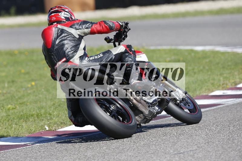 /54 19.09.2025 Speer Racing ADR/Gruppe gelb/backside